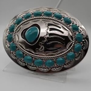 New bear claw belt buckle approximately 3.75 inch